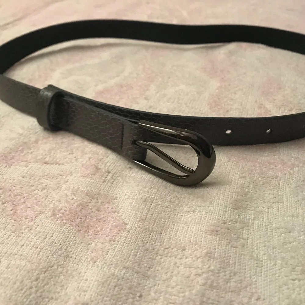 Tahari Arthur S Levine  Belt